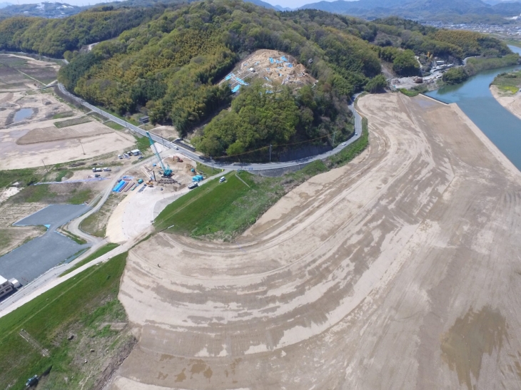 小田川付替迂回路盛土工事イメージ