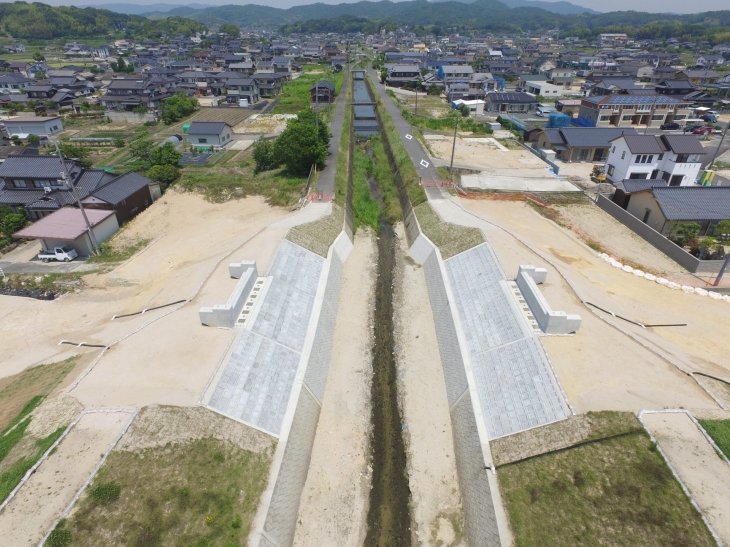 公共　河川工事（岡橋下部工）イメージ