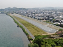 令和２年度高梁川上成護岸工事イメージサムネイル