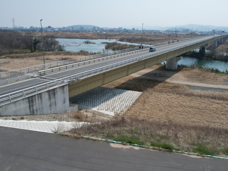 令和５年度小田川箭田地区外堤防強化工事イメージ